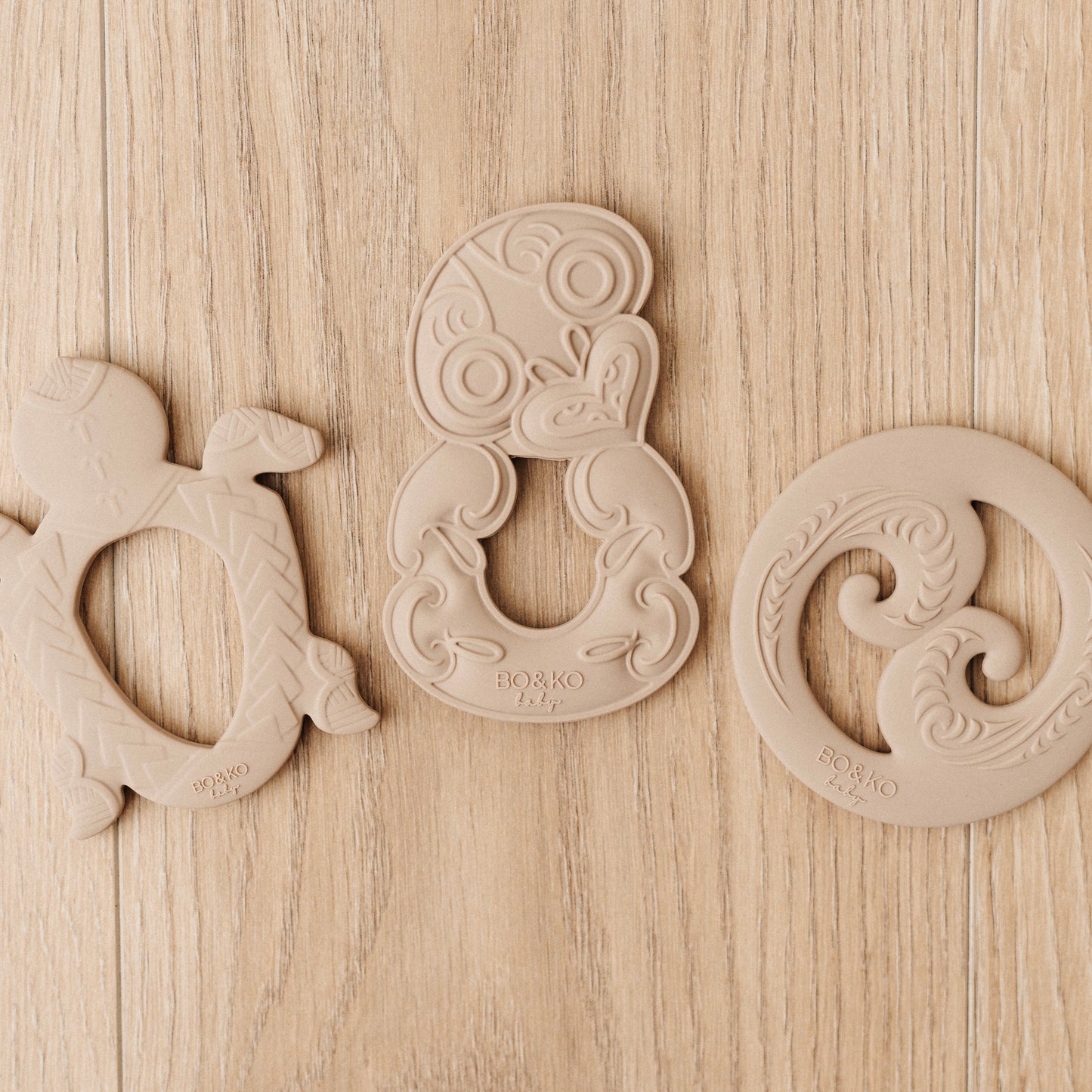 Polynesian Turtle Teether | Latte