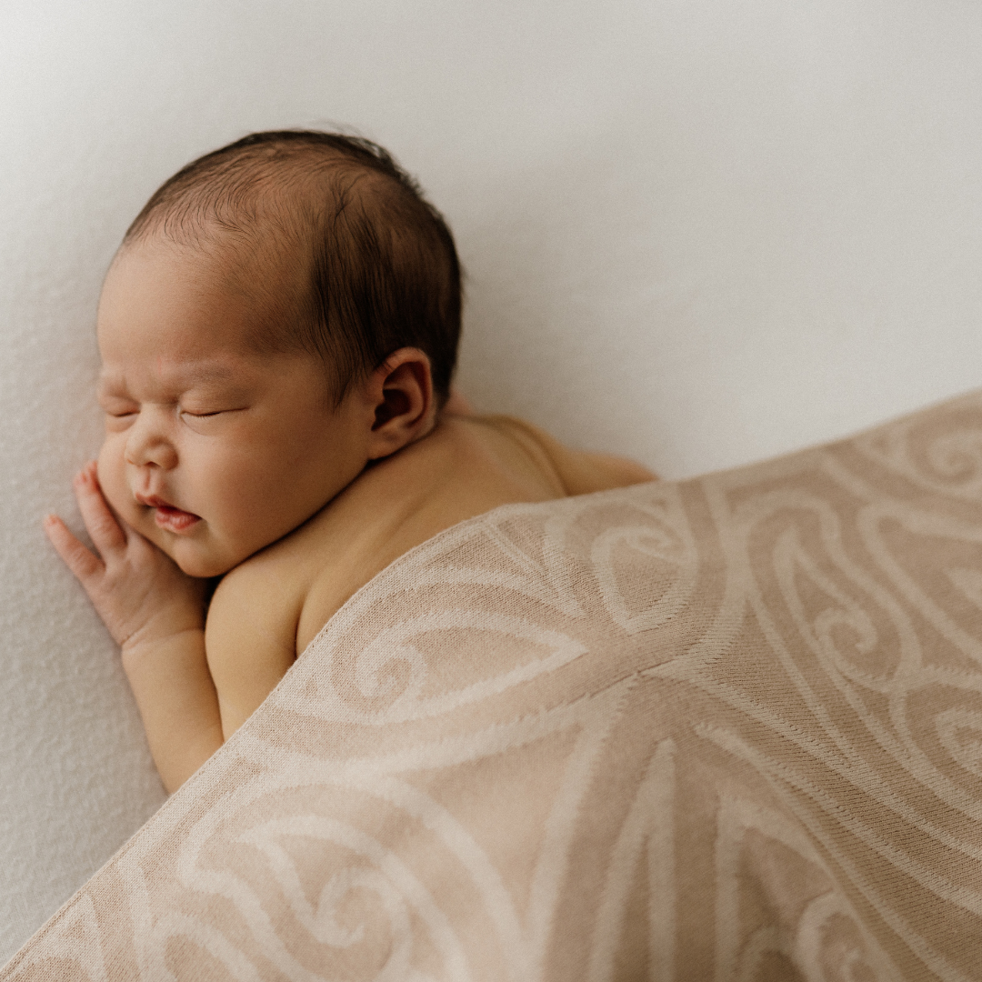 GOTS certified organic cotton, Baby blanket, maori baby blanket, Māori baby, Māori baby blanket, warm blanket, Neutral Blanket, beige, pram blanket, paraikete, heirloom blanket, organic cotton, woven, pēpi, baby, pepe