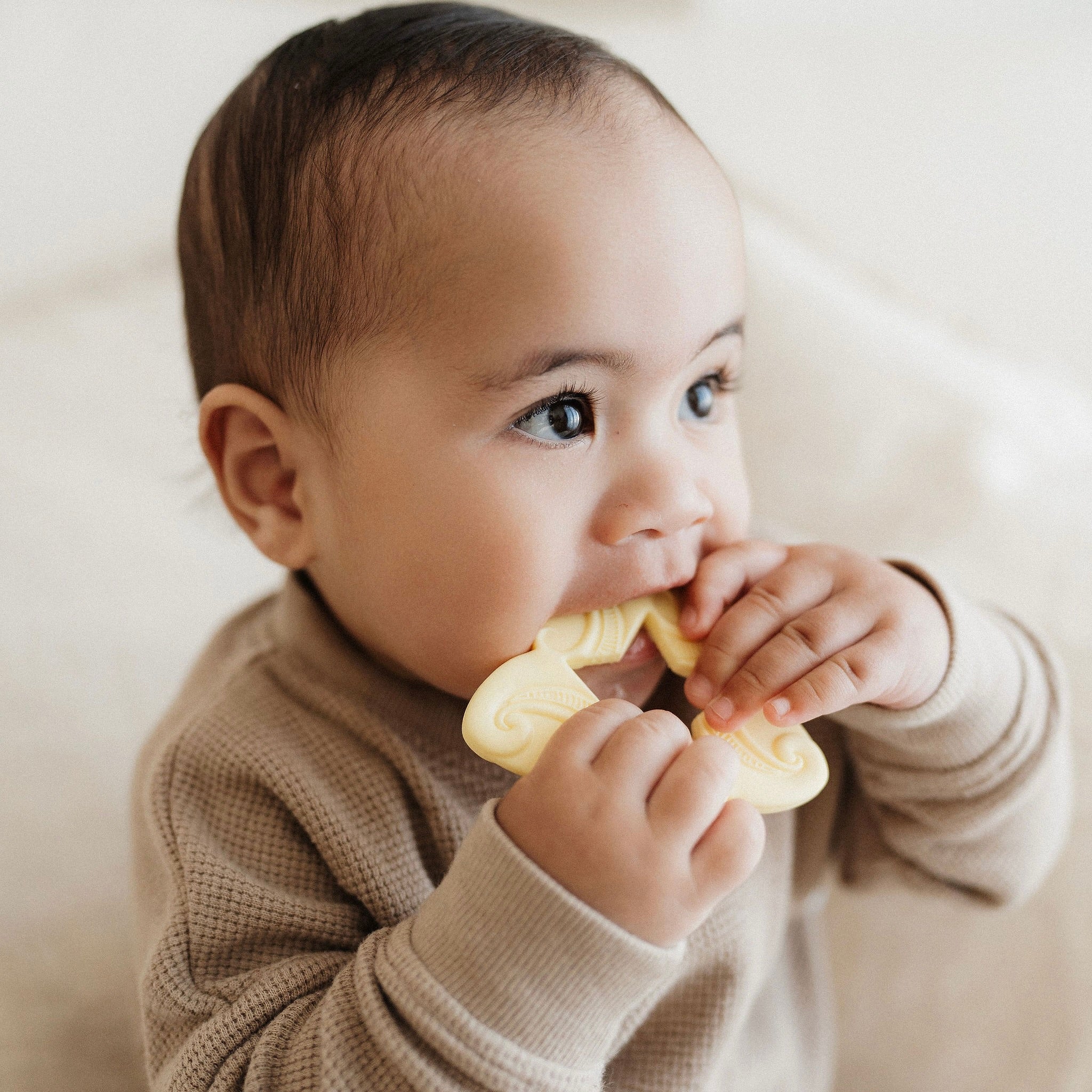 Matariki, star teether, whetu, whetū, Teether, Baby teether, Māori baby teether, Maori teether, easy to hold, food grade silicone, bpa free, phthalate free, babies, teething, cultural baby products, safe teether, Māori baby products, cute māori baby products, baby gifting, pēpi