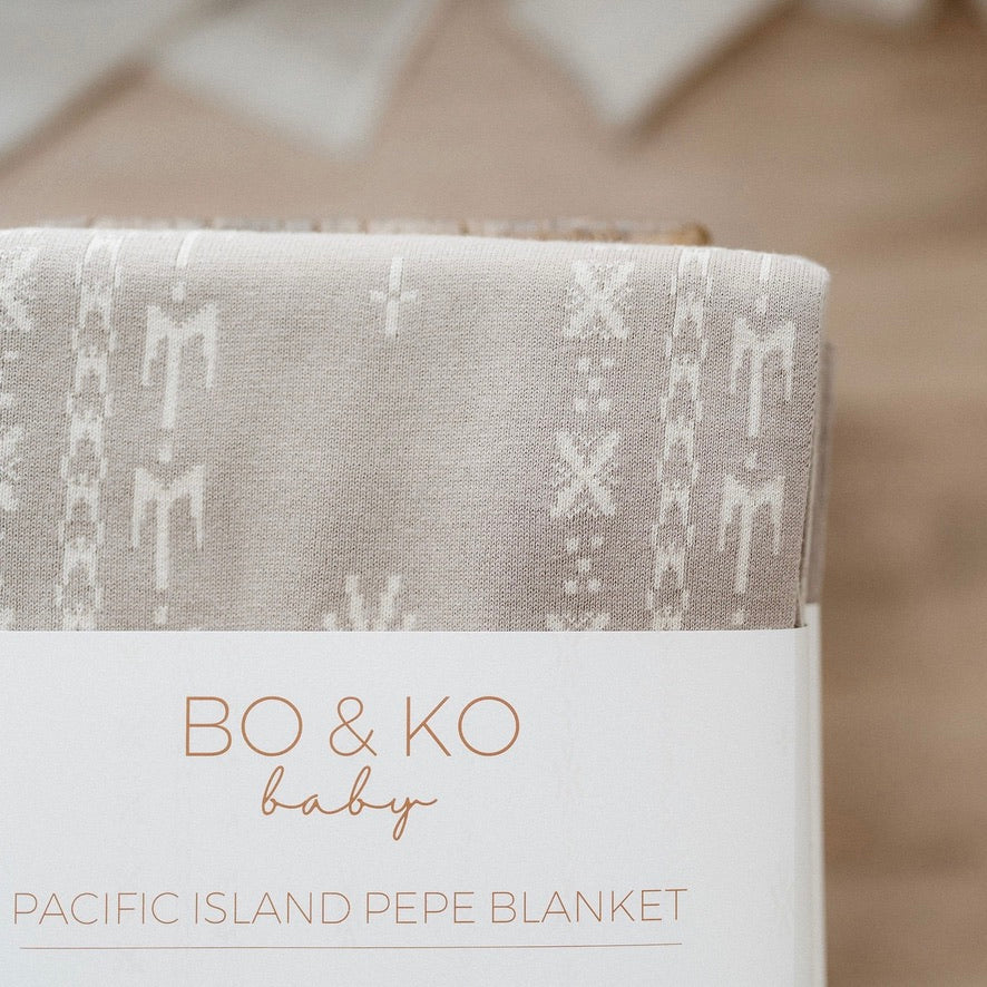 GOTS certified organic cotton, Baby blanket, poly baby blanket, baby, pacific island baby blanket, warm blanket, Neutral Blanket, beige, pram blanket, paraikete, heirloom blanket, organic cotton, woven, pēpi, baby, pepe, samoan baby, tongan baby, cook island baby, niue baby, fiji baby, island baby, nesian baby, polynesian baby, polynesian baby blanket, cultural baby blanket, pacific island baby products