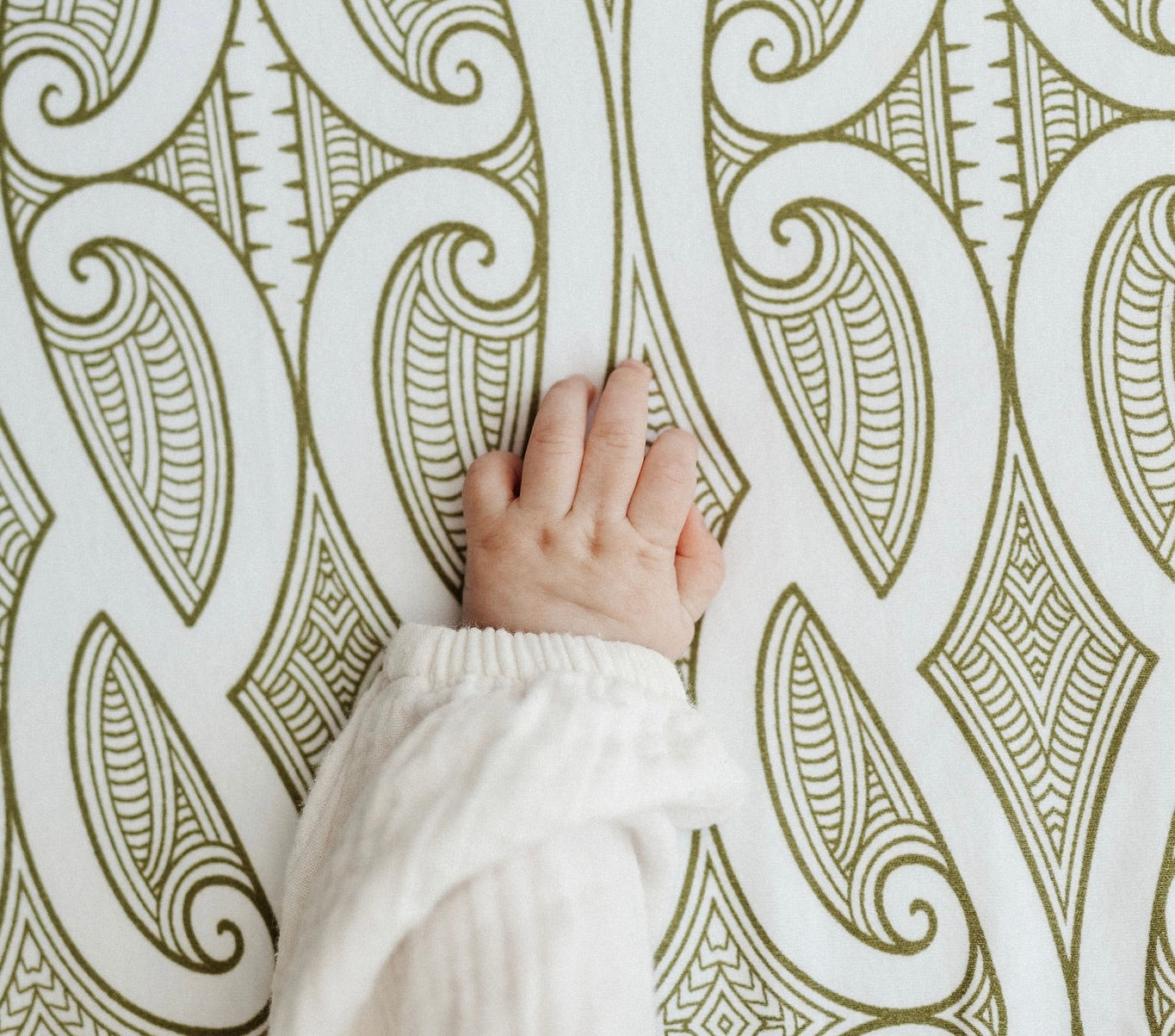 Māori cot sheet, koru cot sheet, Māori baby, maori, cultural baby, cot sheet, pepe cot sheet, pēpi cot sheet, koru, Māori baby