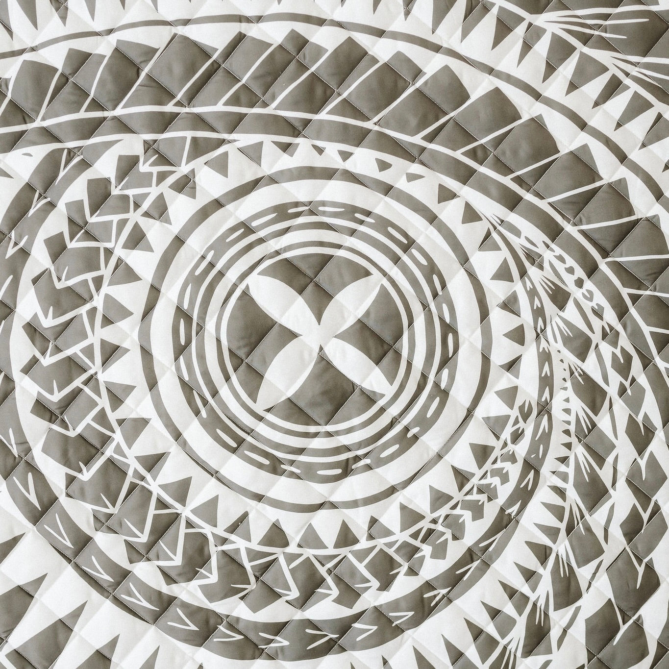 baby, baby playmat, pepe, pepe playmat, maori, polynesian, tummy time, playtime, baby products, polynesian baby products, cultural baby, polynesian baby, samoan baby, tongan baby, fijian baby, cook island baby, rarotongan baby, niue baby, american samoa baby, tahiti baby, soloman islands baby, poly baby, Pacific island baby products, nursery decor, poly bub