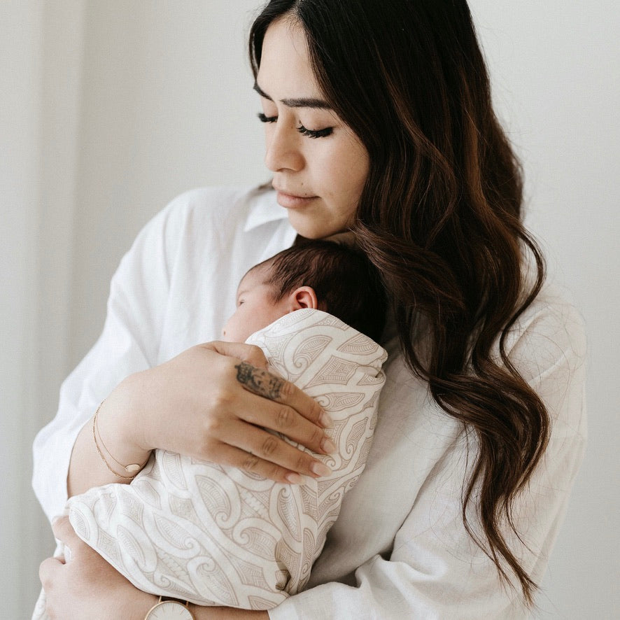 Māori baby, maori, cultural baby, baby wrap, pepe wrap, pēpi wrap, swaddle, feeding cover, nursing cover, shade cloth, baby shade cloth, light baby blanket, bamboo and cotton blend, cultural baby, burp cloth, Māori pēpi wrap