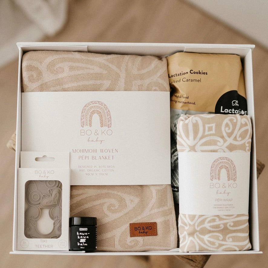 gift box, mama and baby gift, gifting, Māori Māmā, newborn gift, new māmā gift, cultural gift, lactation, rongoa