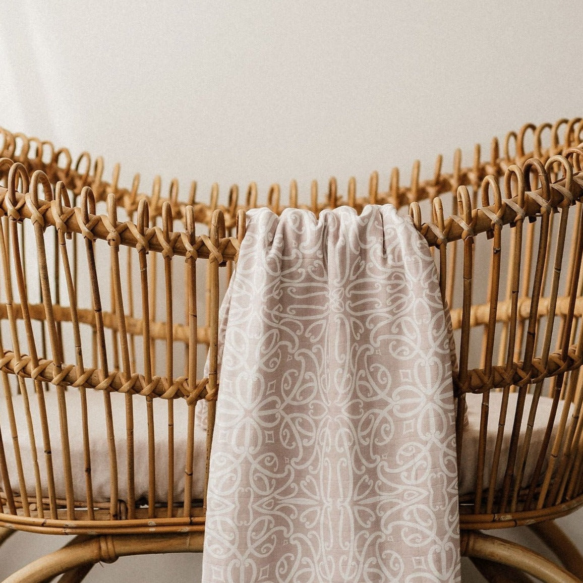 Māori baby, maori, cultural baby, baby wrap, pepe wrap, pēpi wrap, swaddle, feeding cover, nursing cover, shade cloth, baby shade cloth, light baby blanket, bamboo and cotton blend, cultural baby, burp cloth, Māori pēpi wrap