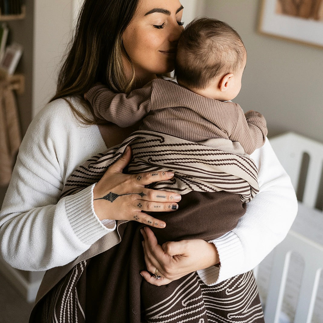 GOTS certified organic cotton, Baby blanket, maori baby blanket, Māori baby, Māori baby blanket, warm blanket, Neutral Blanket, beige, pram blanket, paraikete, heirloom blanket, organic cotton, woven, pēpi, baby, pepe, brown blanket, brown baby blanket, māori