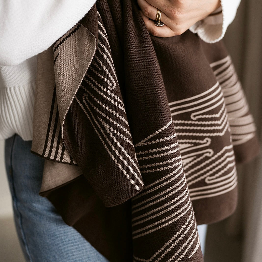 GOTS certified organic cotton, Baby blanket, maori baby blanket, Māori baby, Māori baby blanket, warm blanket, Neutral Blanket, beige, pram blanket, paraikete, heirloom blanket, organic cotton, woven, pēpi, baby, pepe, brown blanket, brown baby blanket, māori