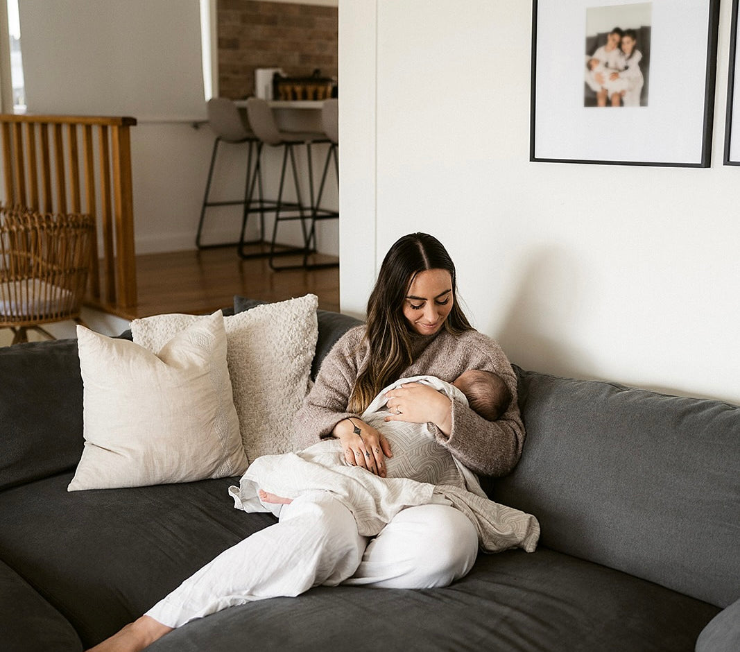 Māori baby, maori, cultural baby, baby wrap, pepe wrap, pēpi wrap, swaddle, feeding cover, nursing cover, shade cloth, baby shade cloth, light baby blanket, bamboo and cotton blend, cultural baby, burp cloth, Māori pēpi wrap