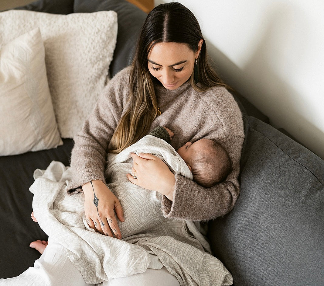 Māori baby, maori, cultural baby, baby wrap, pepe wrap, pēpi wrap, swaddle, feeding cover, nursing cover, shade cloth, baby shade cloth, light baby blanket, bamboo and cotton blend, cultural baby, burp cloth, Māori pēpi wrap