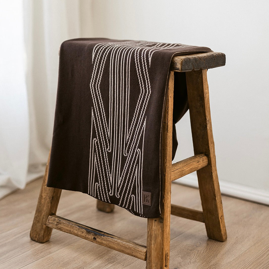 GOTS certified organic cotton, Baby blanket, maori baby blanket, Māori baby, Māori baby blanket, warm blanket, Neutral Blanket, beige, pram blanket, paraikete, heirloom blanket, organic cotton, woven, pēpi, baby, pepe, brown blanket, brown baby blanket, māori