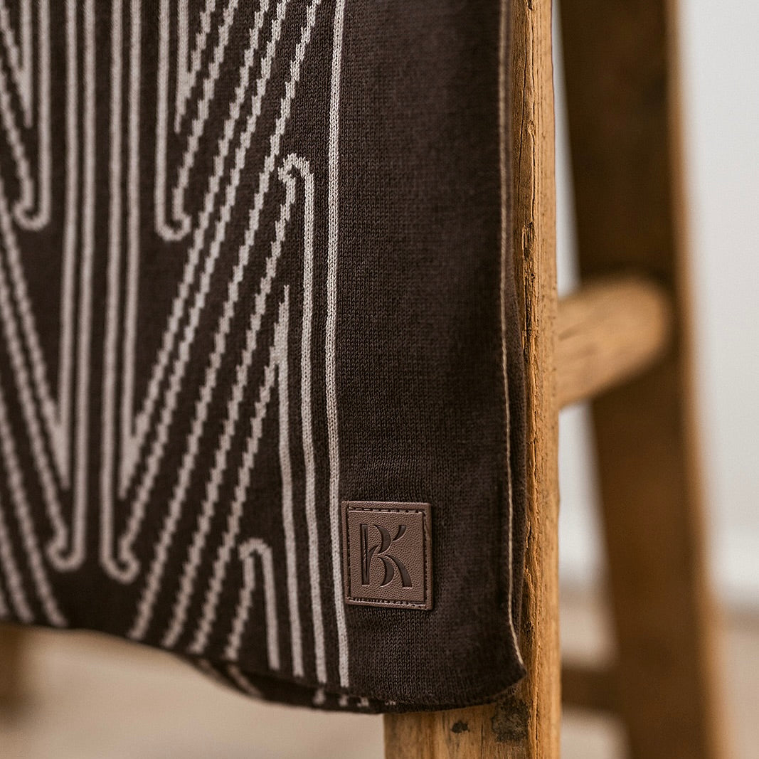 GOTS certified organic cotton, Baby blanket, maori baby blanket, Māori baby, Māori baby blanket, warm blanket, Neutral Blanket, beige, pram blanket, paraikete, heirloom blanket, organic cotton, woven, pēpi, baby, pepe, brown blanket, brown baby blanket, māori
