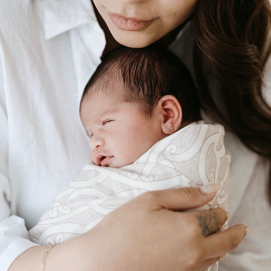 Māori baby, maori, cultural baby, baby wrap, pepe wrap, pēpi wrap, swaddle, feeding cover, nursing cover, shade cloth, baby shade cloth, light baby blanket, bamboo and cotton blend, cultural baby, burp cloth, Māori pēpi wrap