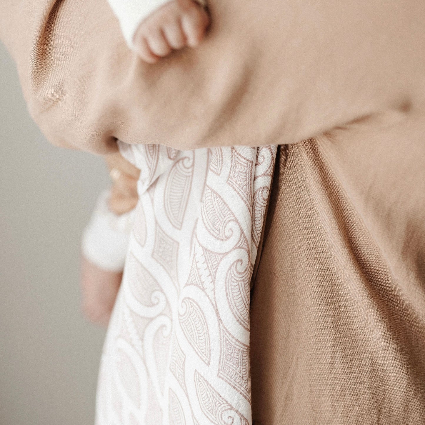 Māori baby, maori, cultural baby, baby wrap, pepe wrap, pēpi wrap, swaddle, feeding cover, nursing cover, shade cloth, baby shade cloth, light baby blanket, bamboo and cotton blend, cultural baby, burp cloth, Māori pēpi wrap