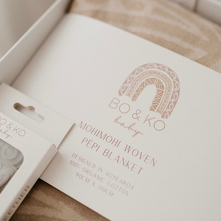gift box, mama and baby gift, gifting, Māori Māmā, newborn gift, new māmā gift, cultural gift, lactation, rongoa