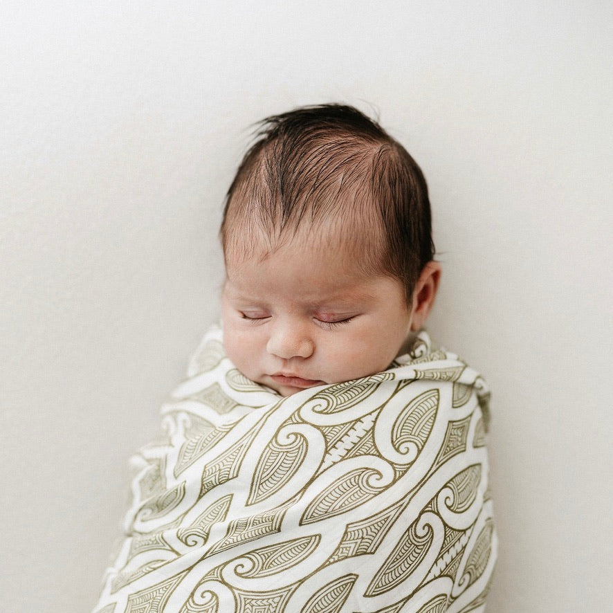 Māori baby, maori, cultural baby, baby wrap, pepe wrap, pēpi wrap, swaddle, feeding cover, nursing cover, shade cloth, baby shade cloth, light baby blanket, bamboo and cotton blend, cultural baby, burp cloth, Māori pēpi wrap