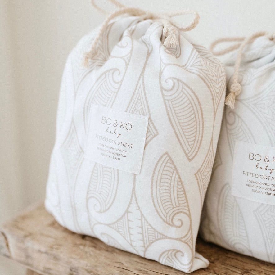 Māori cot sheet, koru cot sheet, Māori baby, maori, cultural baby, cot sheet, pepe cot sheet, pēpi cot sheet, koru, Māori baby, 