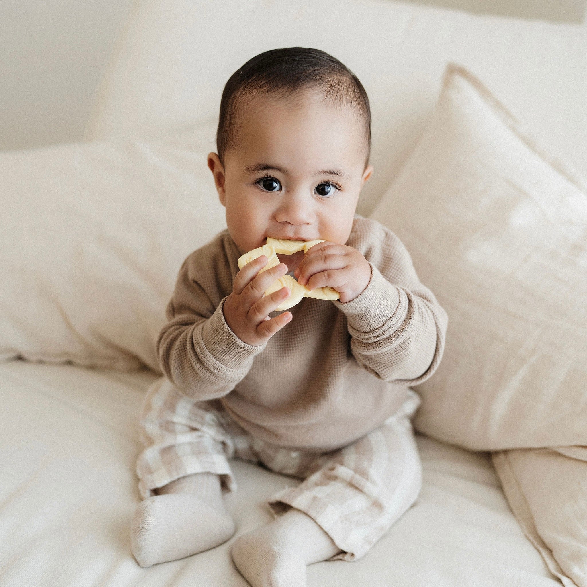 Matariki, star teether, whetu, whetū, Teether, Baby teether, Māori baby teether, Maori teether, easy to hold, food grade silicone, bpa free, phthalate free, babies, teething, cultural baby products, safe teether, Māori baby products, cute māori baby products, baby gifting, pēpi