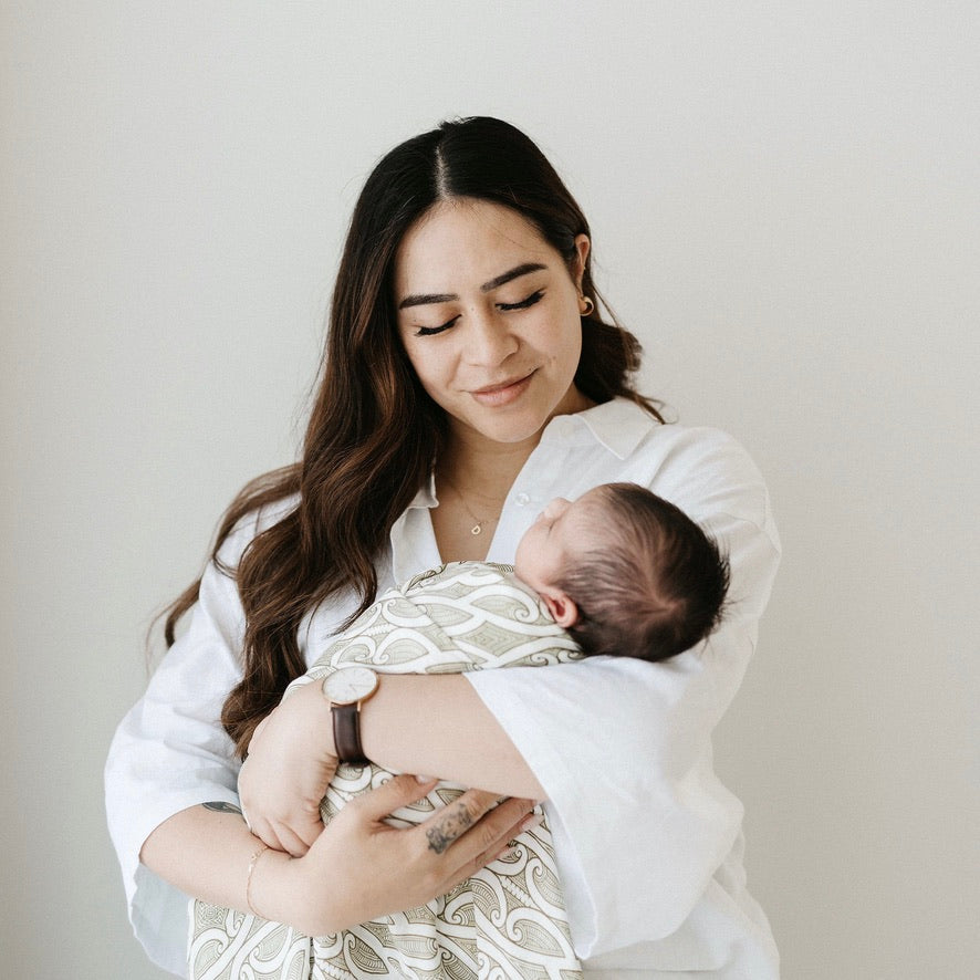 Māori baby, maori, cultural baby, baby wrap, pepe wrap, pēpi wrap, swaddle, feeding cover, nursing cover, shade cloth, baby shade cloth, light baby blanket, bamboo and cotton blend, cultural baby, burp cloth, Māori pēpi wrap