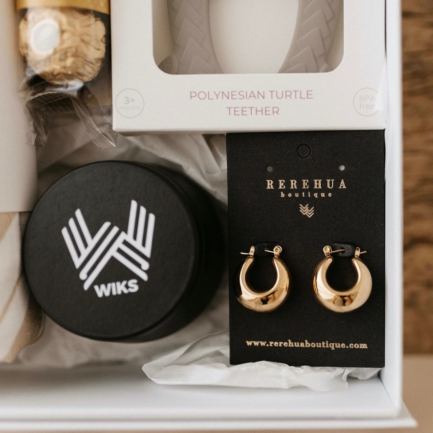 Island Mama & Pepe Gift Box