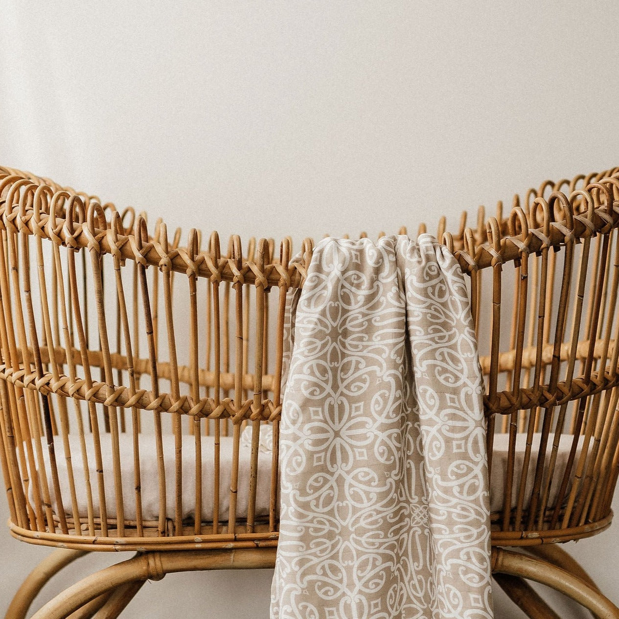 Māori baby, maori, cultural baby, baby wrap, pepe wrap, pēpi wrap, swaddle, feeding cover, nursing cover, shade cloth, baby shade cloth, light baby blanket, bamboo and cotton blend, cultural baby, burp cloth, Māori pēpi wrap