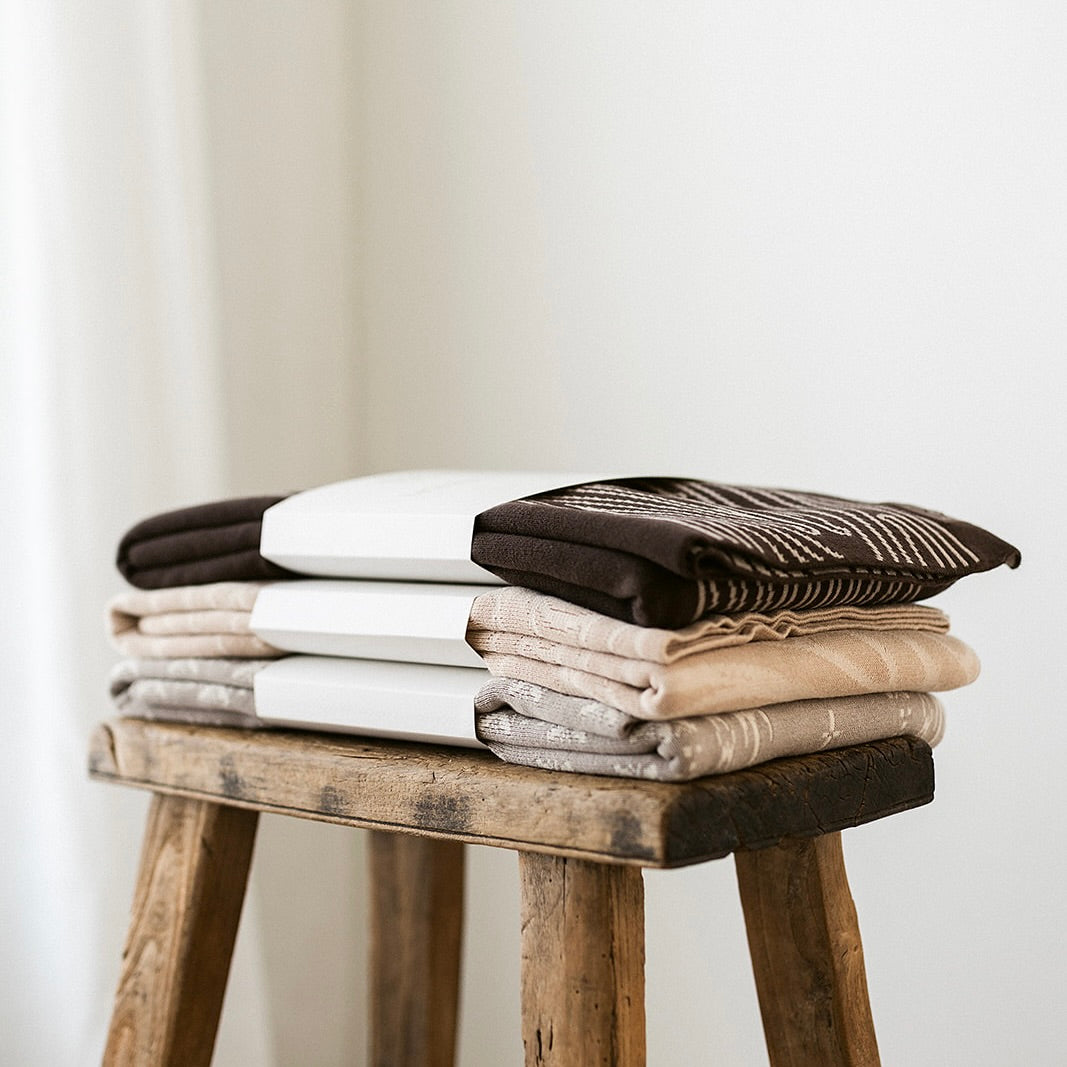 GOTS certified organic cotton, Baby blanket, maori baby blanket, Māori baby, Māori baby blanket, warm blanket, Neutral Blanket, beige, pram blanket, paraikete, heirloom blanket, organic cotton, woven, pēpi, baby, pepe, brown blanket, brown baby blanket, māori 