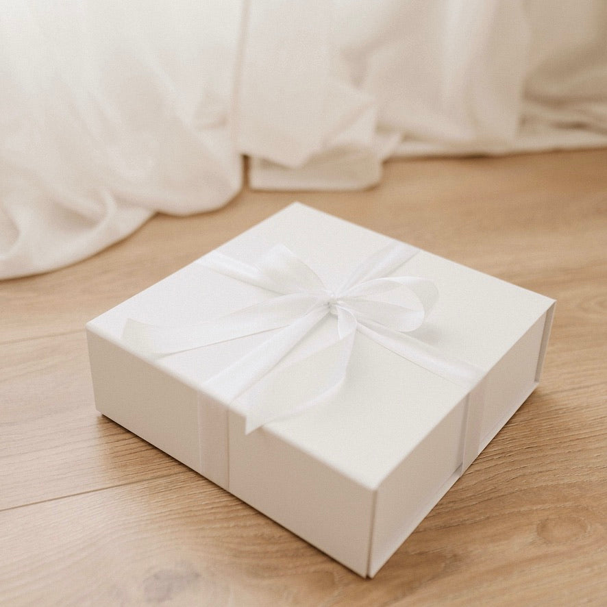 gift box, mama and baby gift, gifting, Māori Māmā, newborn gift, new māmā gift, cultural gift, lactation, rongoa